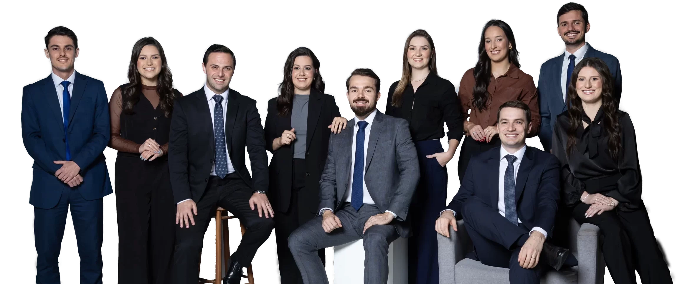 Os oito advogados do escritório Pilger Advogados reunidos
